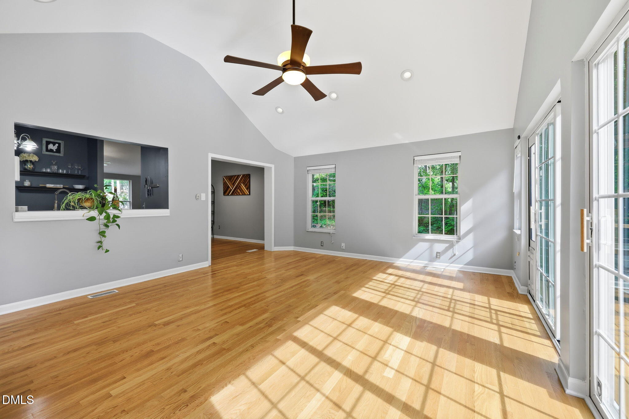 5501 Lacy Road Durham, NC 27713 - Photo 4 of 68 40-web-or-mls-IMG_9694_edit