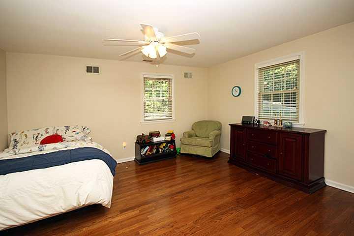 966 Osage Road Pittsburgh, PA 15243 - Photo 13 of 25 Bedroom.