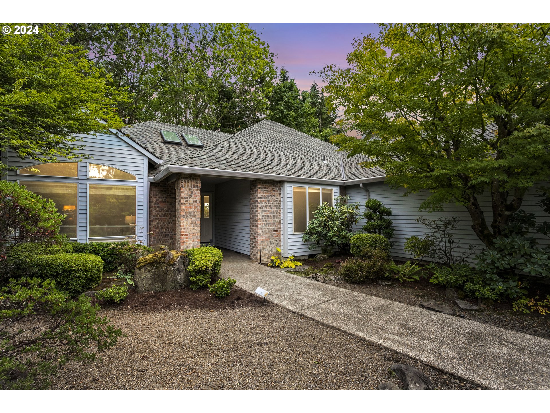 7380 Southwest Fairway Dr