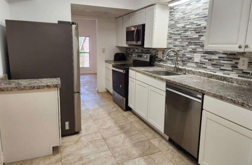 2565 Terrace Trail Decatur, GA 30035 - Photo 3 of 9