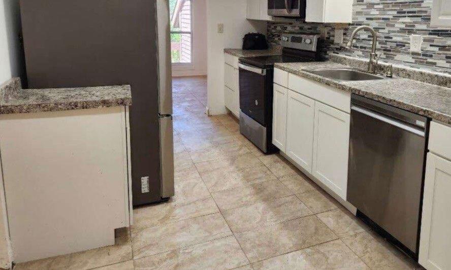 2565 Terrace Trail Decatur, GA 30035 - Photo 4 of 9