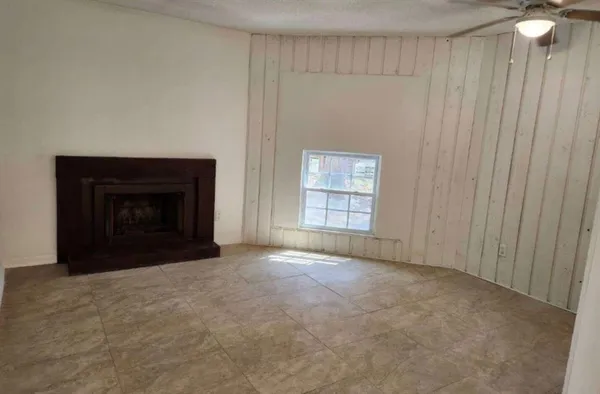 $1,800 | 2565 Terrace Trail, Decatur, GA 30035