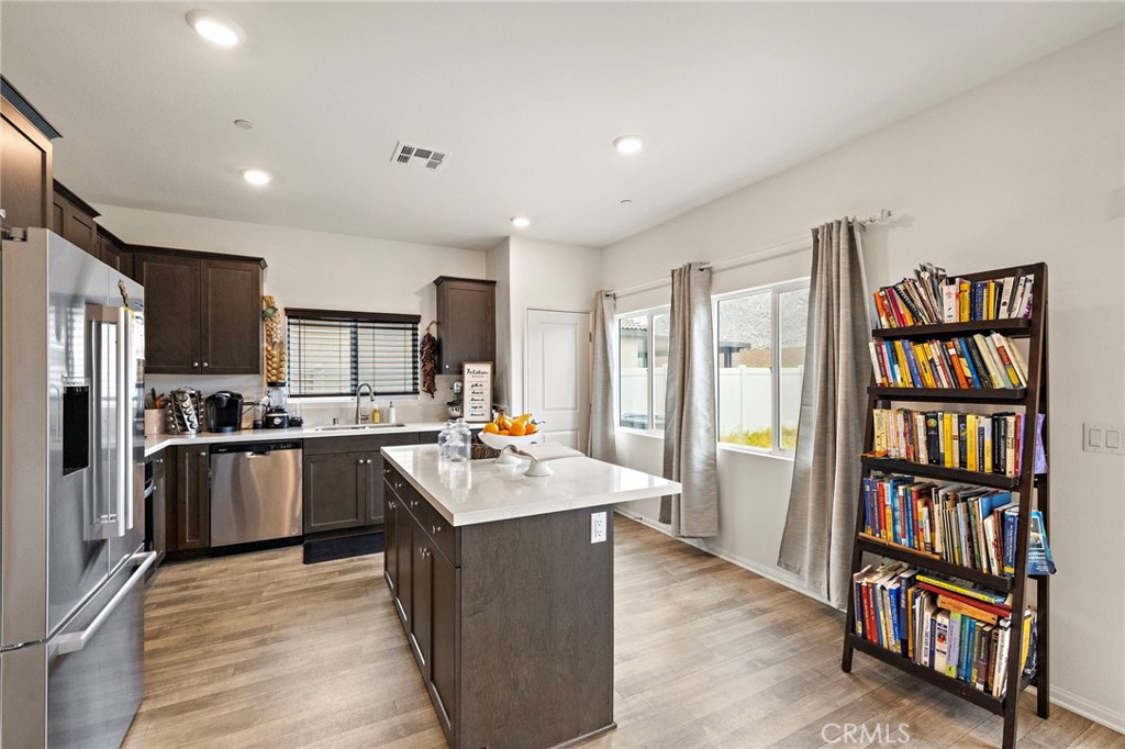 31324 Scrub Jay Road Winchester, CA 92596 - Photo 16 of 41