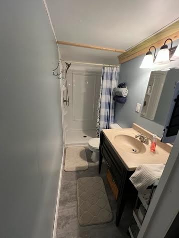 766 Monroe Floyd Road Decherd, TN 37324 - Photo 7 of 8 a bathroom with a sink a toilet and shower