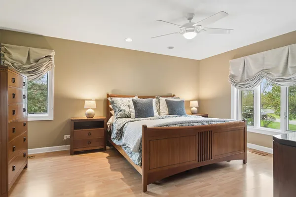 $1,029,000 | 1362 Gettysburg Road, Long Grove, IL 60047