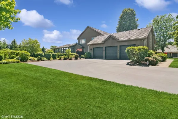 $1,029,000 | 1362 Gettysburg Road, Long Grove, IL 60047