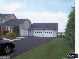 910 Tilden Road Mohrsville, PA 19541 - Photo 3 of 4 Gallery Image 3