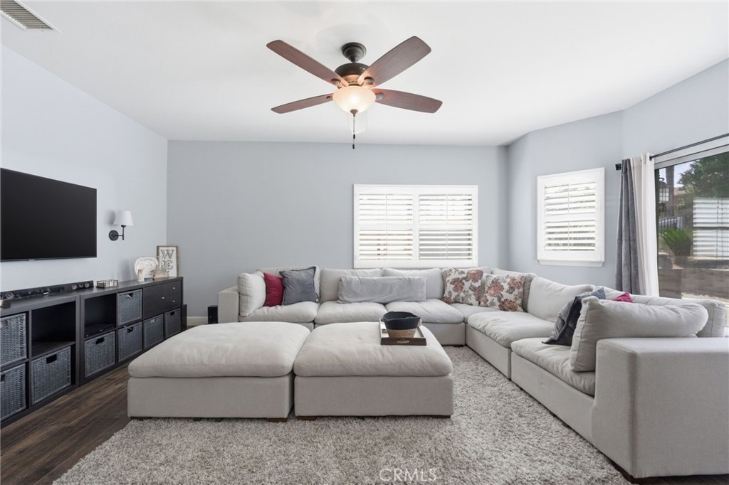 14371 Rock Riverside, CA 92503 - Photo 13 of 67