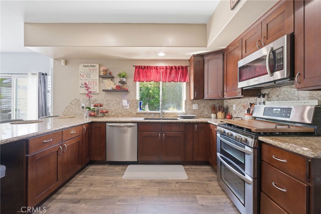 14371 Rock Riverside, CA 92503 - Photo 16 of 67