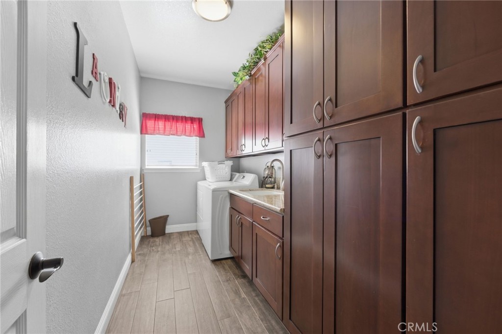 14371 Rock Riverside, CA 92503 - Photo 22 of 67