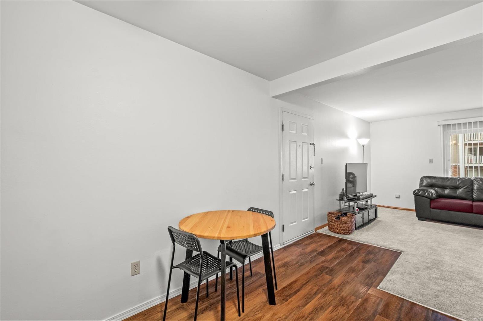 12114 Natural Bridge Road, Unit B Bridgeton, MO 63044 - Photo 11 of 19 Gallery Image 11
