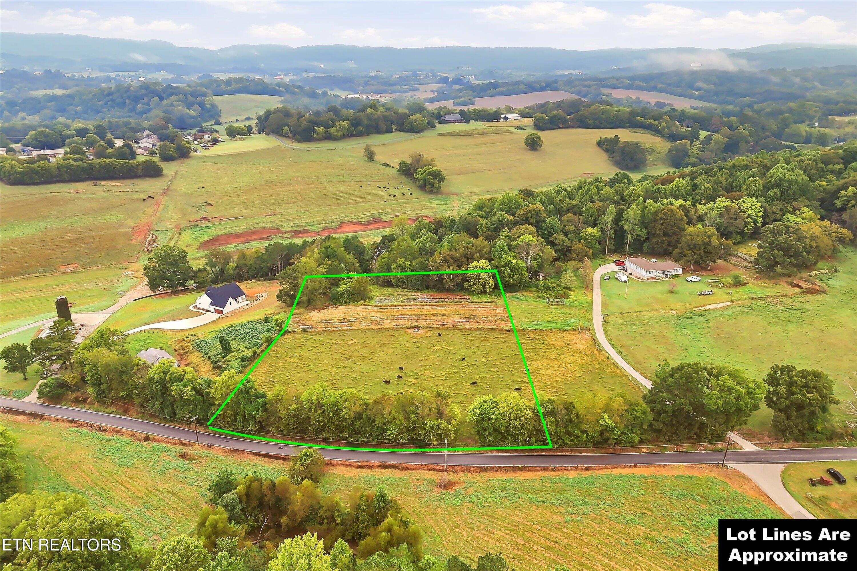 4235 Cave Mill Road Maryville, TN 37804 - Photo 3 of 14 01-FINAL-1