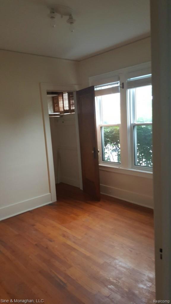 970 Rivard Boulevard Grosse Pointe, MI 48230 - Photo 6 of 12 20150620_104138.jpg