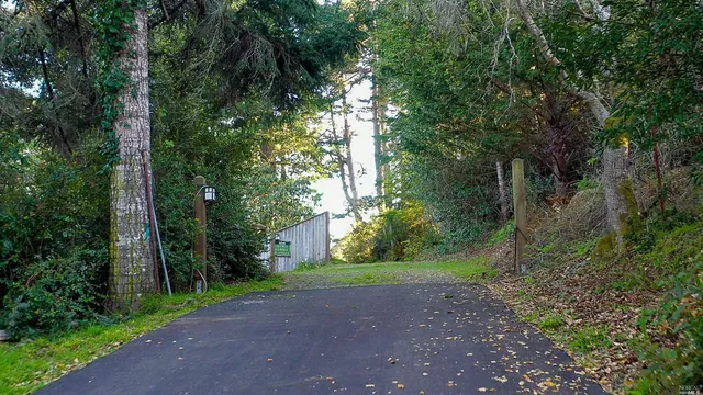 $850,000 | 531 Via De La Vista, Inverness, CA 94937