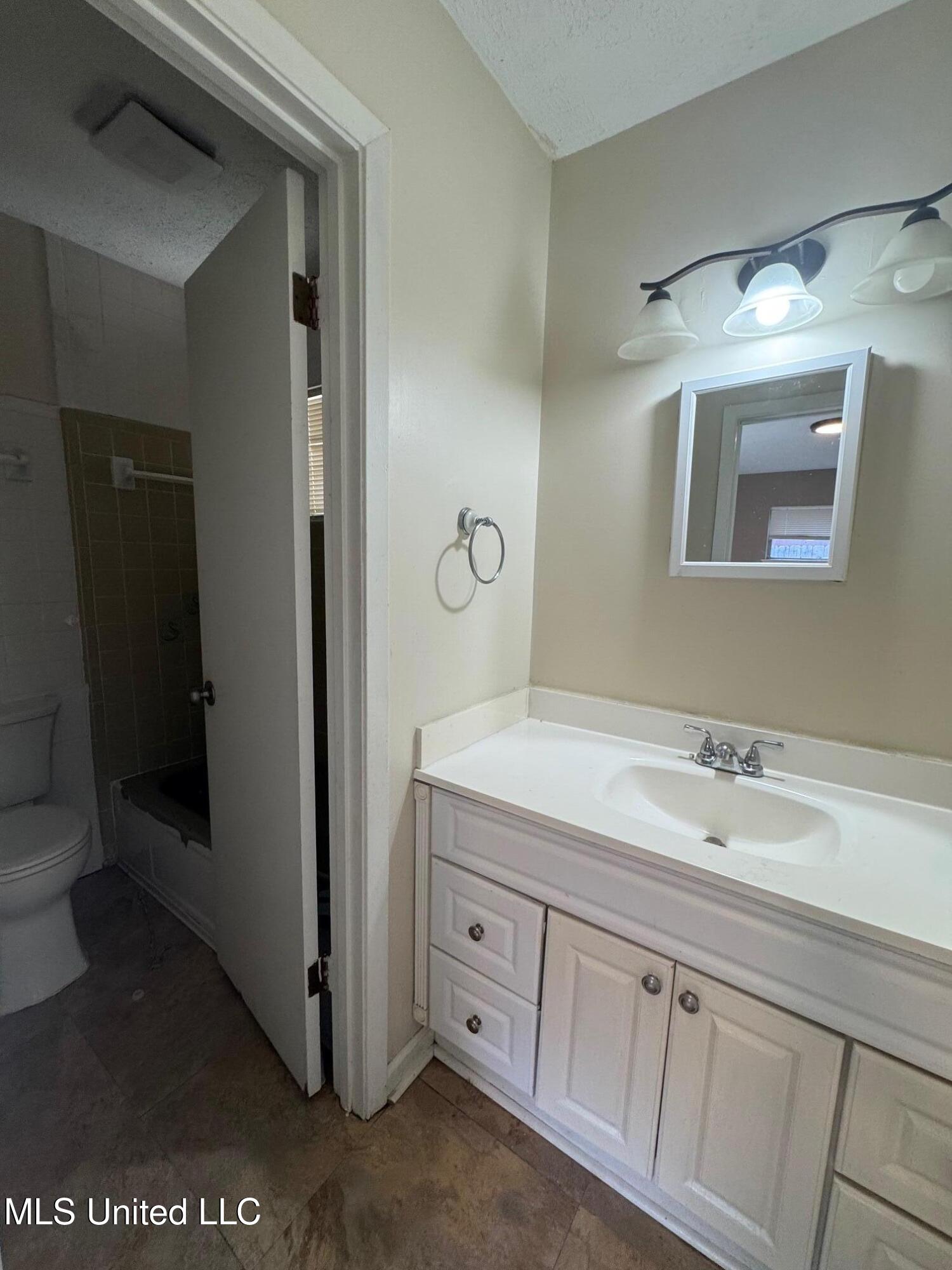 6607 Franklin Delano Roosevelt Drive Jackson, MS 39213 - Photo 20 of 26 IMG_5841