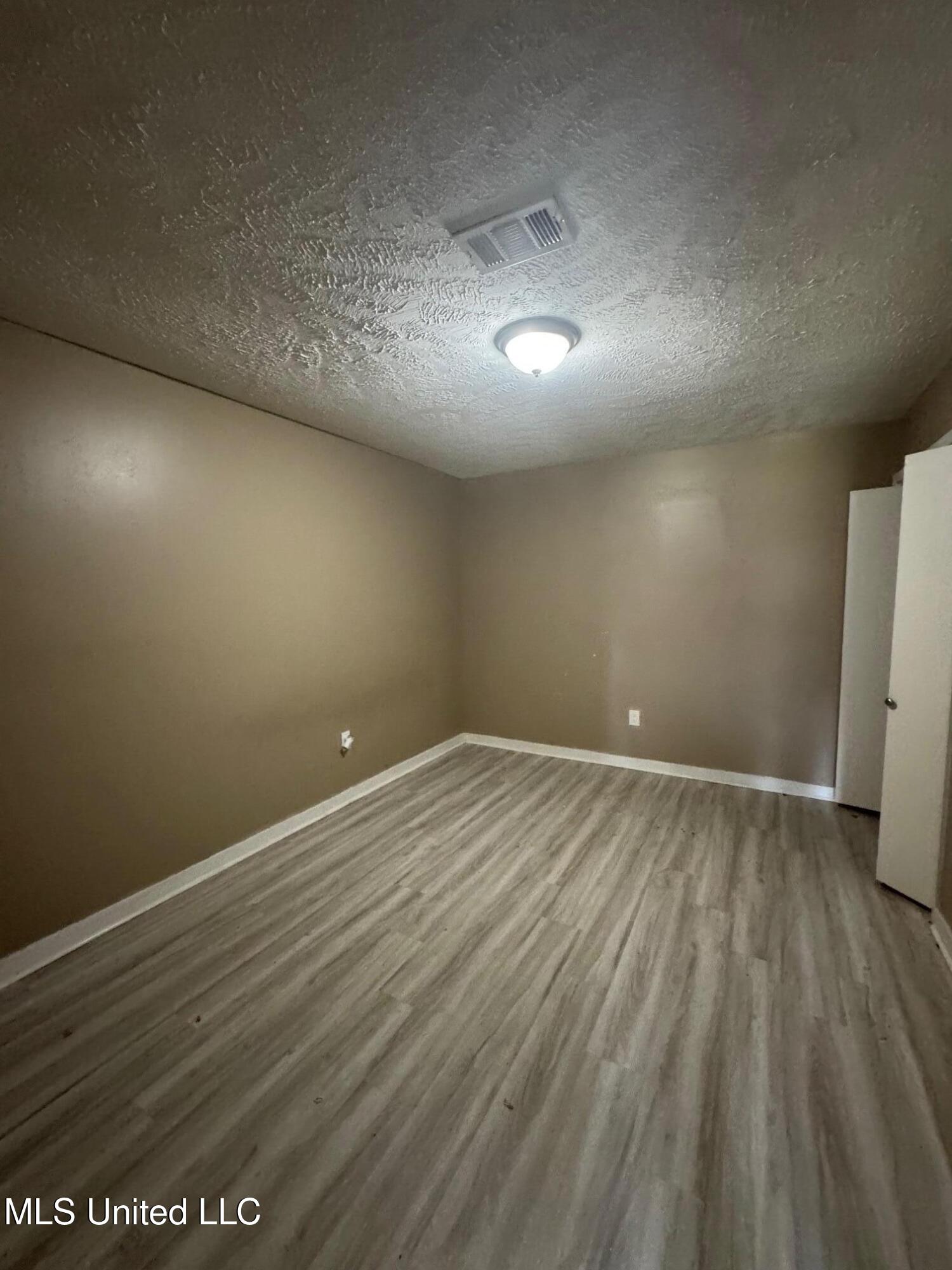 6607 Franklin Delano Roosevelt Drive Jackson, MS 39213 - Photo 21 of 26 IMG_5844