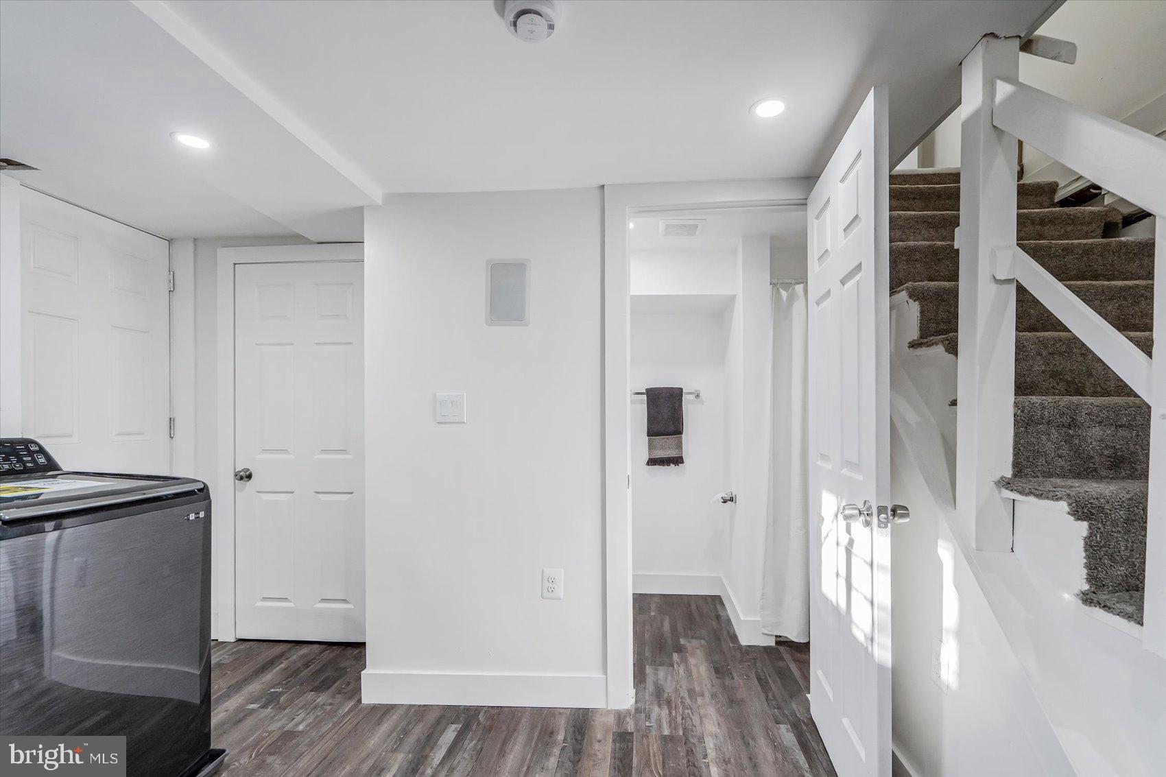3925 Chesterfield Avenue Baltimore, MD 21213 - Photo 28 of 35 a view of entryway with wooden floor