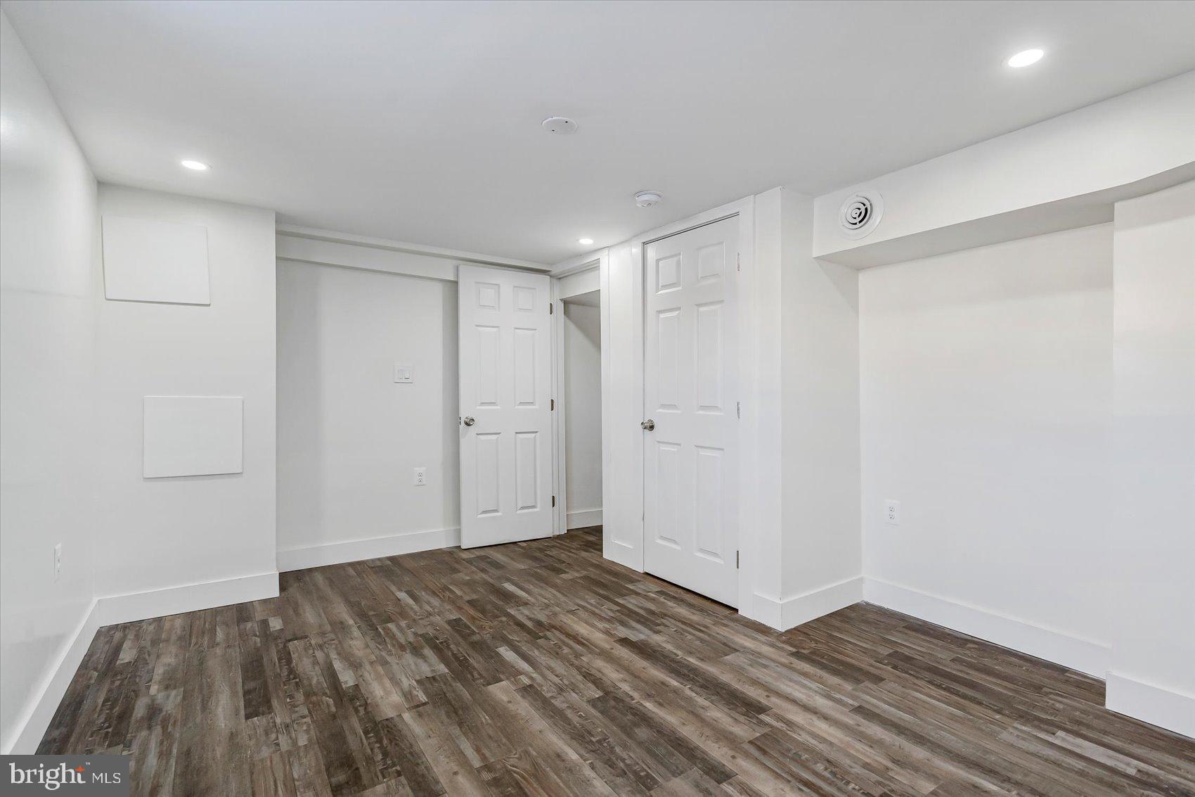 3925 Chesterfield Avenue Baltimore, MD 21213 - Photo 32 of 35 a view of an empty room