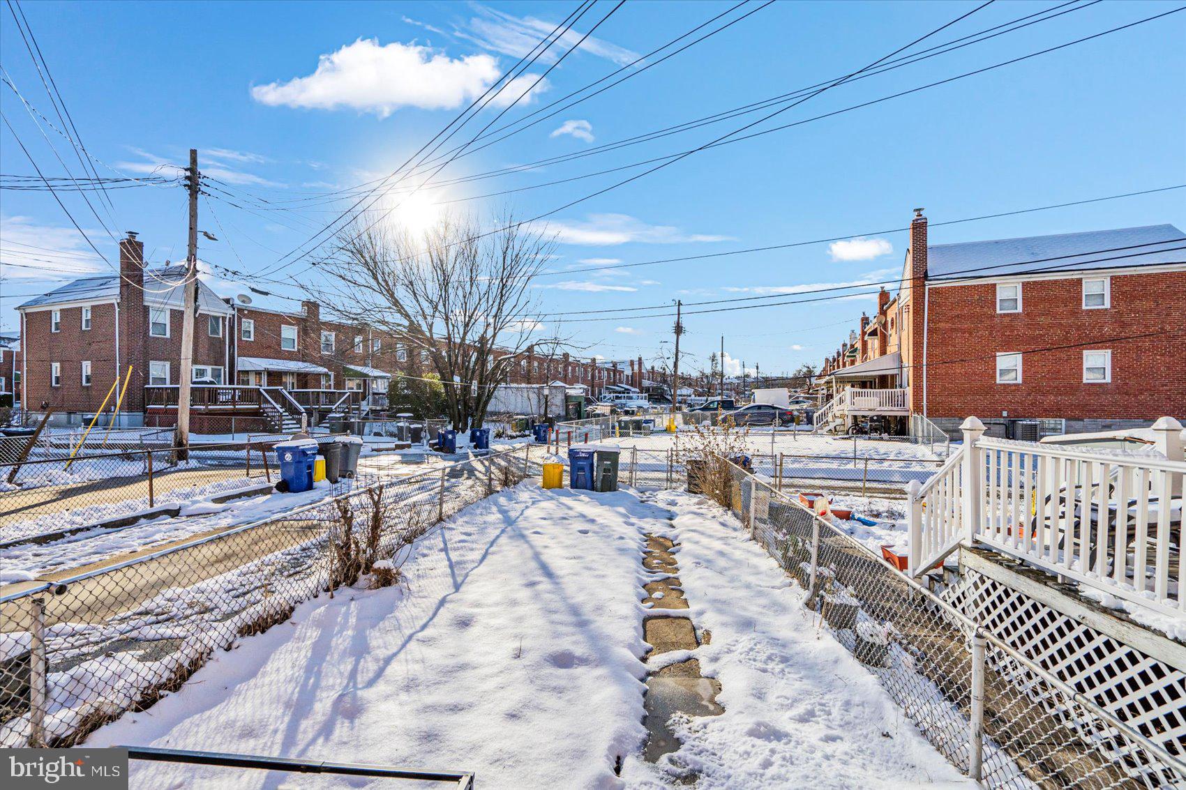 3925 Chesterfield Avenue Baltimore, MD 21213 - Photo 33 of 35 a view of a terrace