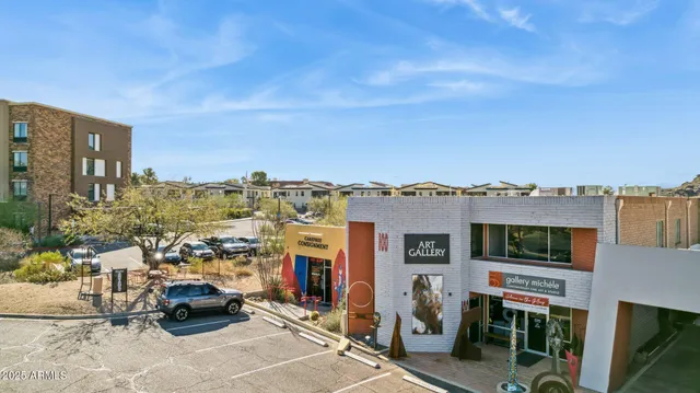 $905,112 | 1 Easy Street, Unit 6, Carefree, AZ 85377