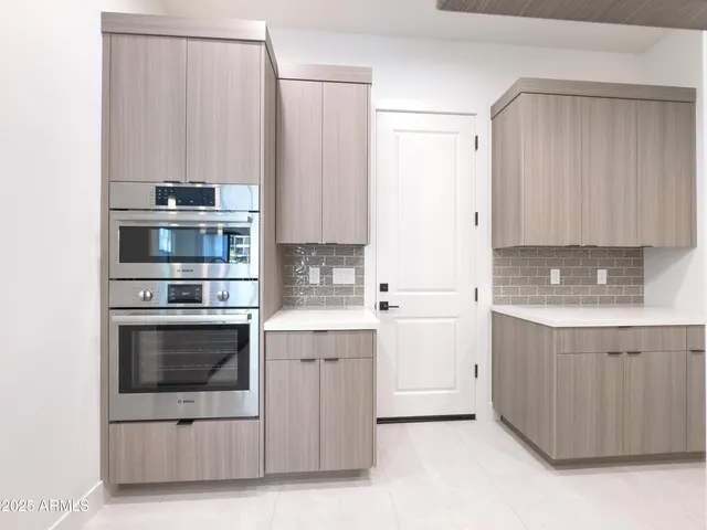 $905,112 | 1 Easy Street, Unit 6, Carefree, AZ 85377