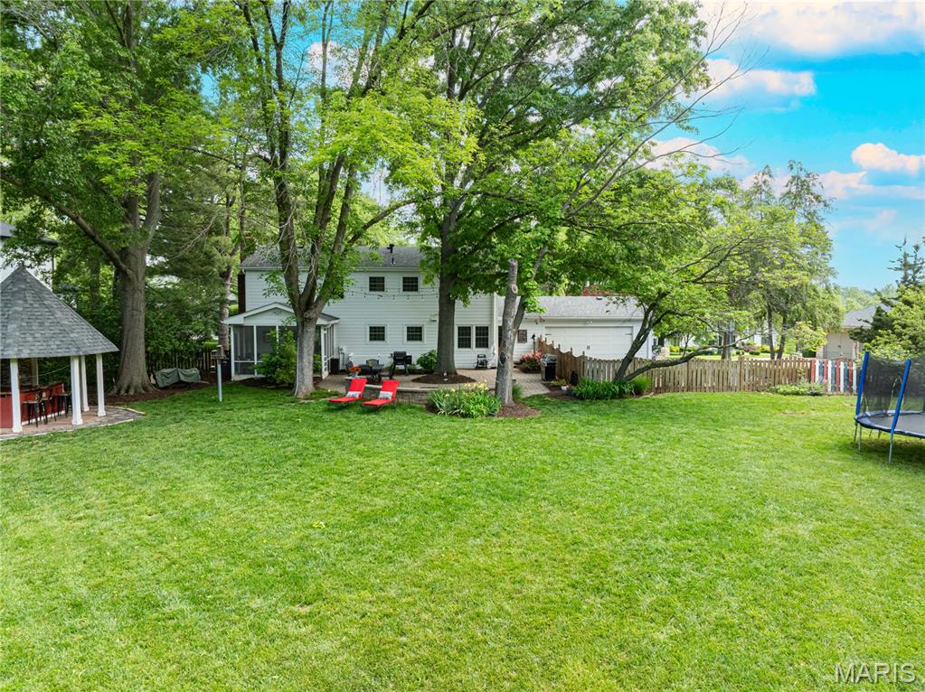 13622 Peacock Farm Road St. Louis, MO 63131 - Photo 5 of 25