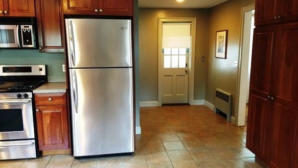 105 Ferncroft Road Milton, MA 02186 - Photo 7 of 28 Gallery Image 7