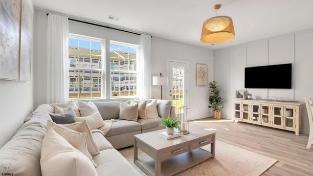 $434,790 | 204 Bentz Avenue, Unit 4, Villas, NJ 08251