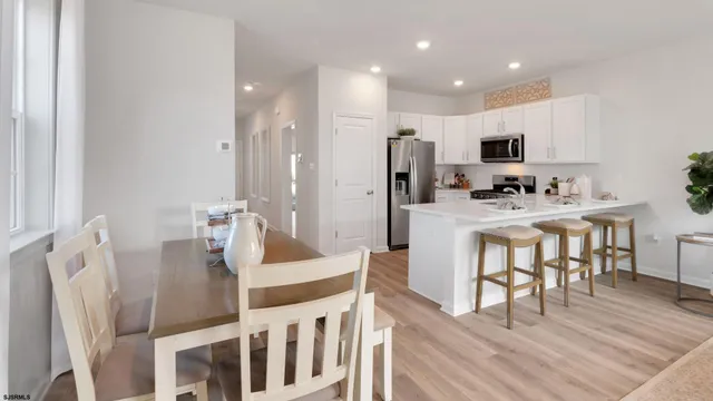 $434,790 | 204 Bentz Avenue, Unit 4, Villas, NJ 08251