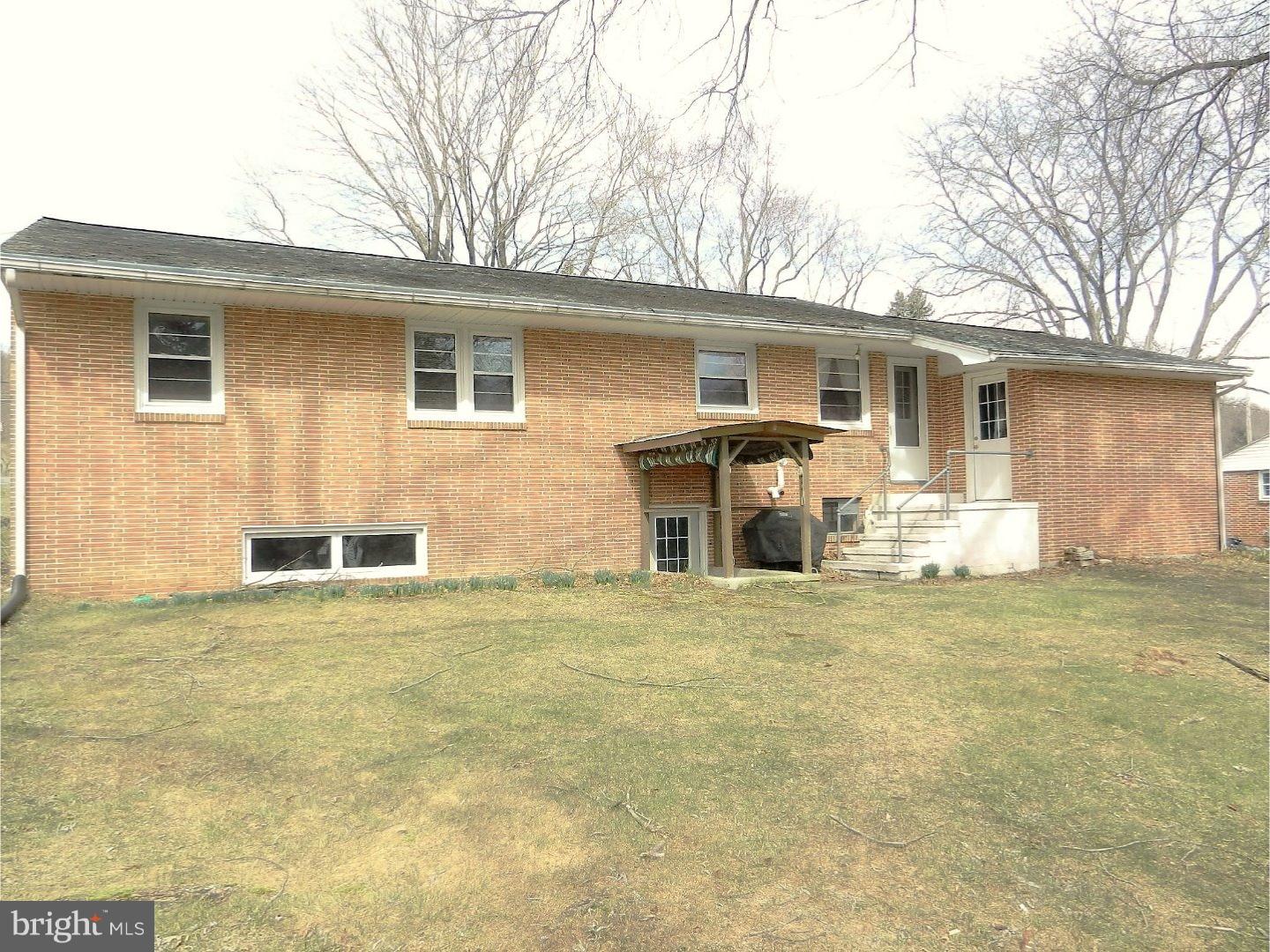5111 Oley Turnpike Road Reading, PA 19606 - Photo 3 of 15