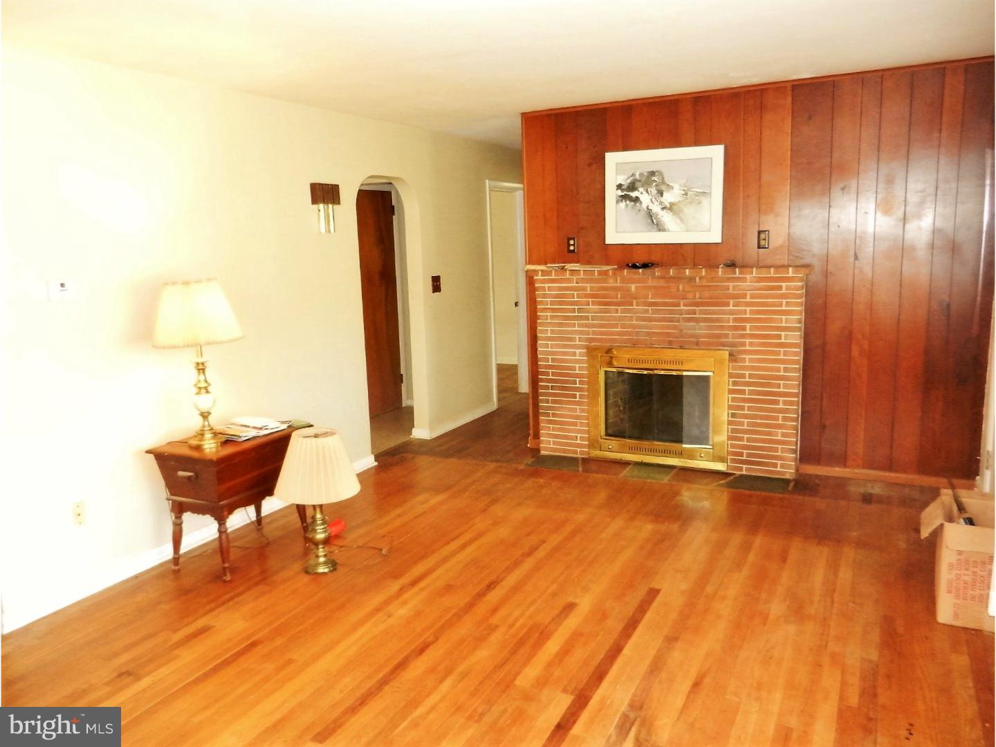 5111 Oley Turnpike Road Reading, PA 19606 - Photo 5 of 15