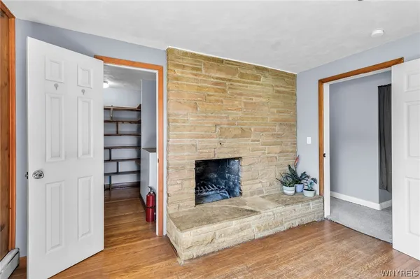 $319,900 | 2981 Krueger Road, Wheatfield, NY 14120