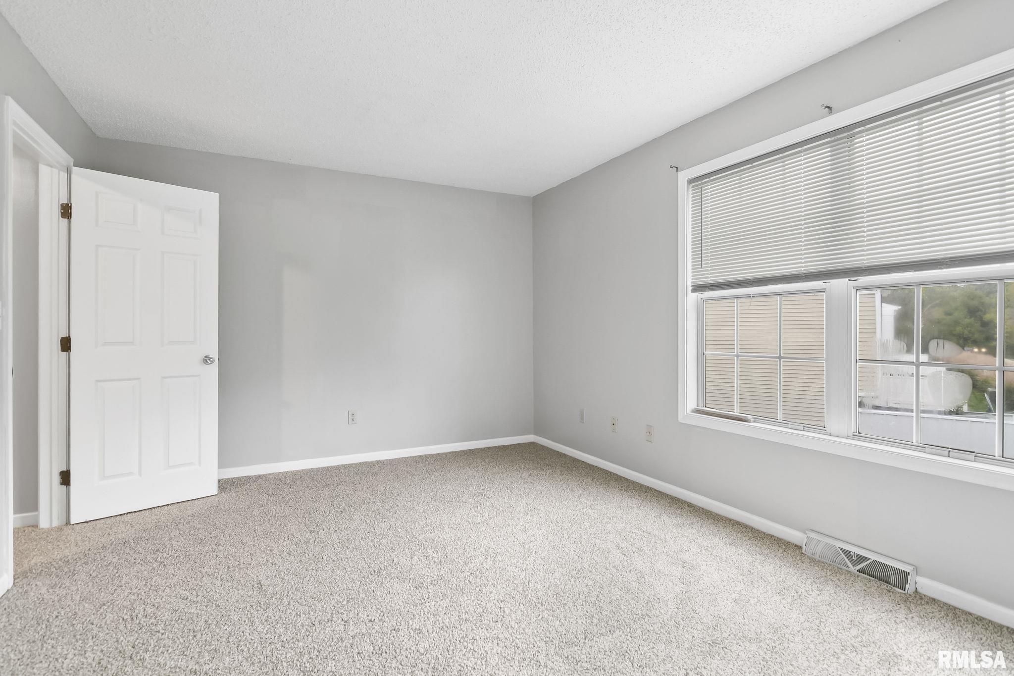 4 Bayberry Row, Unit 21 Springfield, IL 62702 - Photo 20 of 27