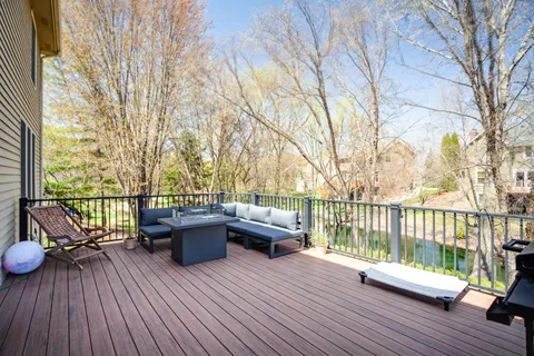 $799,900 | 17800 32nd Place North, Plymouth, MN 55447