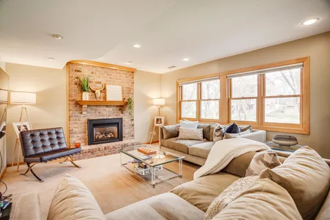 $799,900 | 17800 32nd Place North, Plymouth, MN 55447
