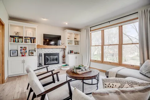 $799,900 | 17800 32nd Place North, Plymouth, MN 55447