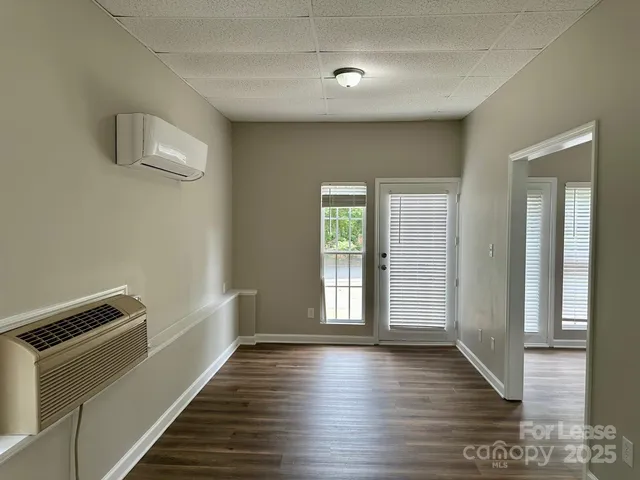 $2,600 | 13809 Stephendale Drive, Charlotte, NC 28273