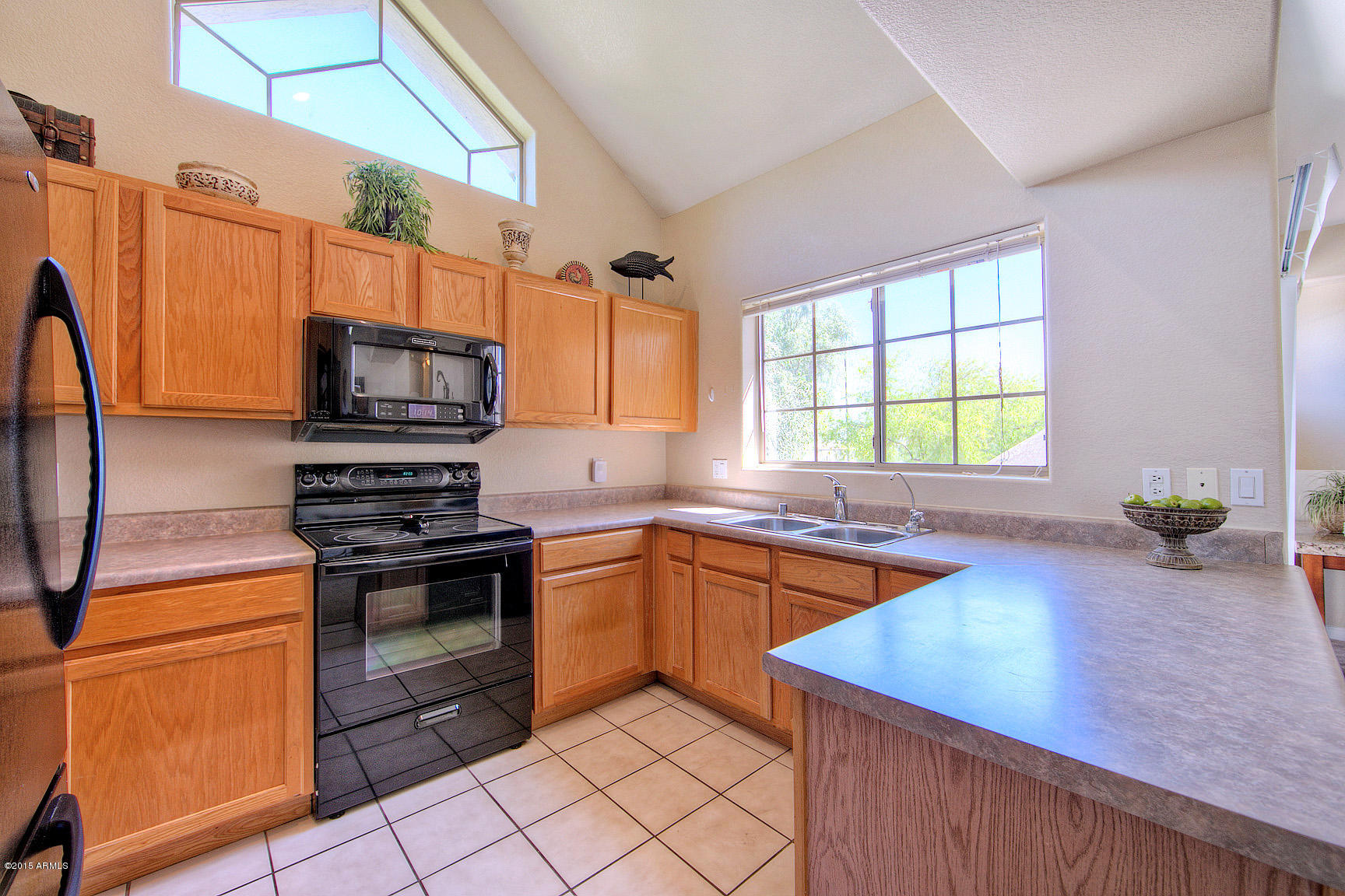 2801 North Litchfield Road, Unit 68 Goodyear, AZ 85395 - Photo 3 of 20 Kitchen 2