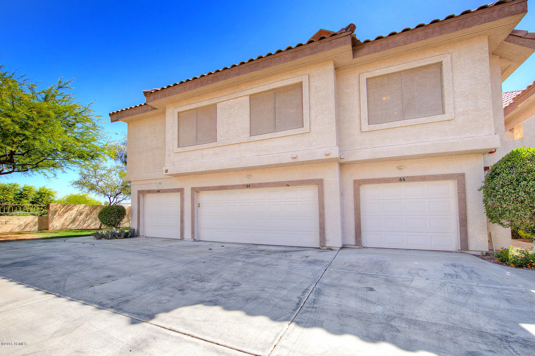 2801 North Litchfield Road, Unit 68 Goodyear, AZ 85395 - Photo 7 of 20 Front of garages