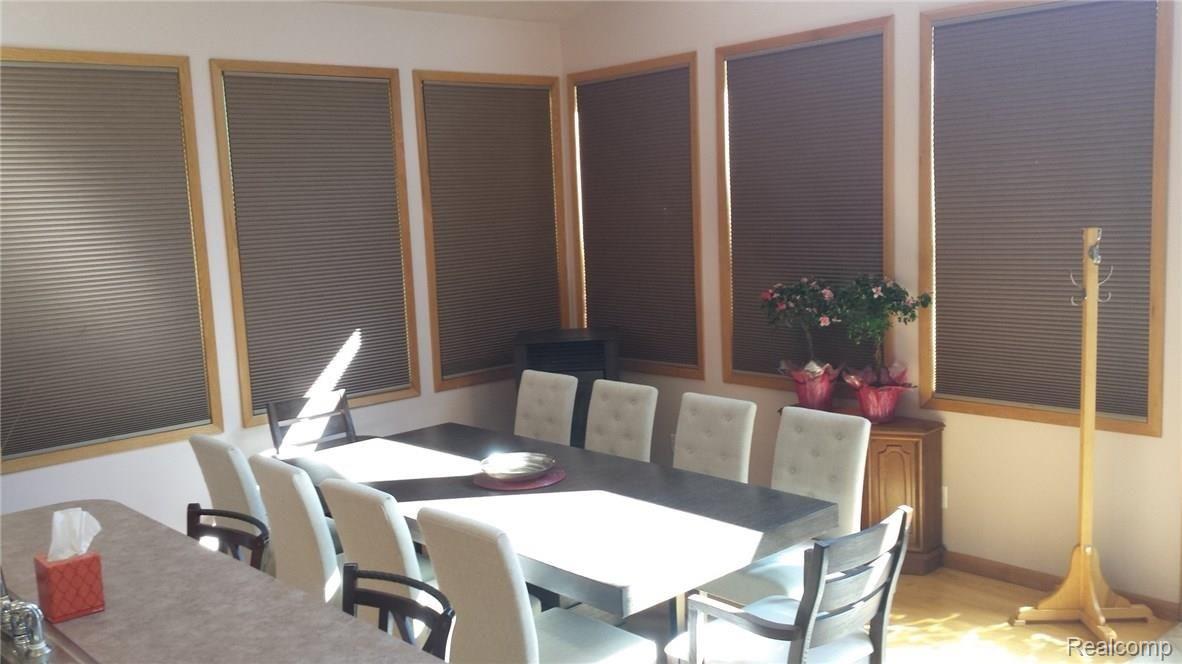 4825 Mill Creek Road Avoca, MI 48006 - Photo 6 of 37 This is a view of the dining area.