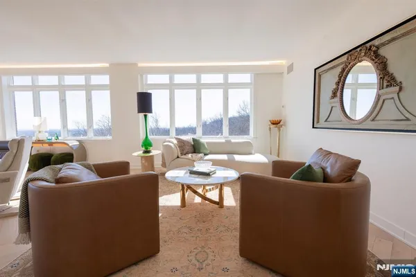 $1,900,000 | 616 South Orange Avenue, Unit C006C, Maplewood, NJ 07040