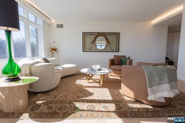 $1,900,000 | 616 South Orange Avenue, Unit C006C, Maplewood, NJ 07040