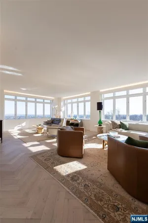 $1,900,000 | 616 South Orange Avenue, Unit C006C, Maplewood, NJ 07040