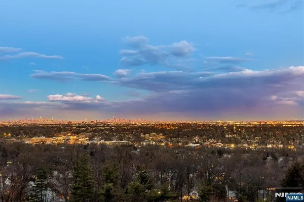 $1,900,000 | 616 South Orange Avenue, Unit C006C, Maplewood, NJ 07040