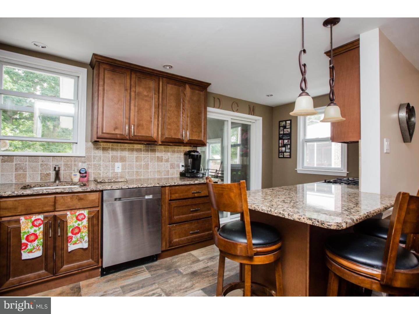 323 East Rodgers Street Ridley Park, PA 19078 - Photo 5 of 21 Gallery Image 5