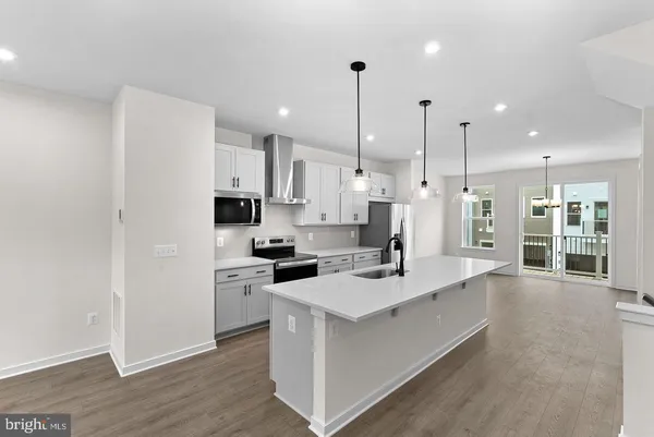 $559,999 | 18032 Alicia Avenue, Dumfries, VA 22026