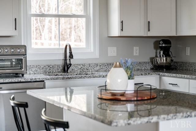 1274 Wheeler Road Lynchburg, VA 24504 - Photo 24 of 38 Gallery Image 24