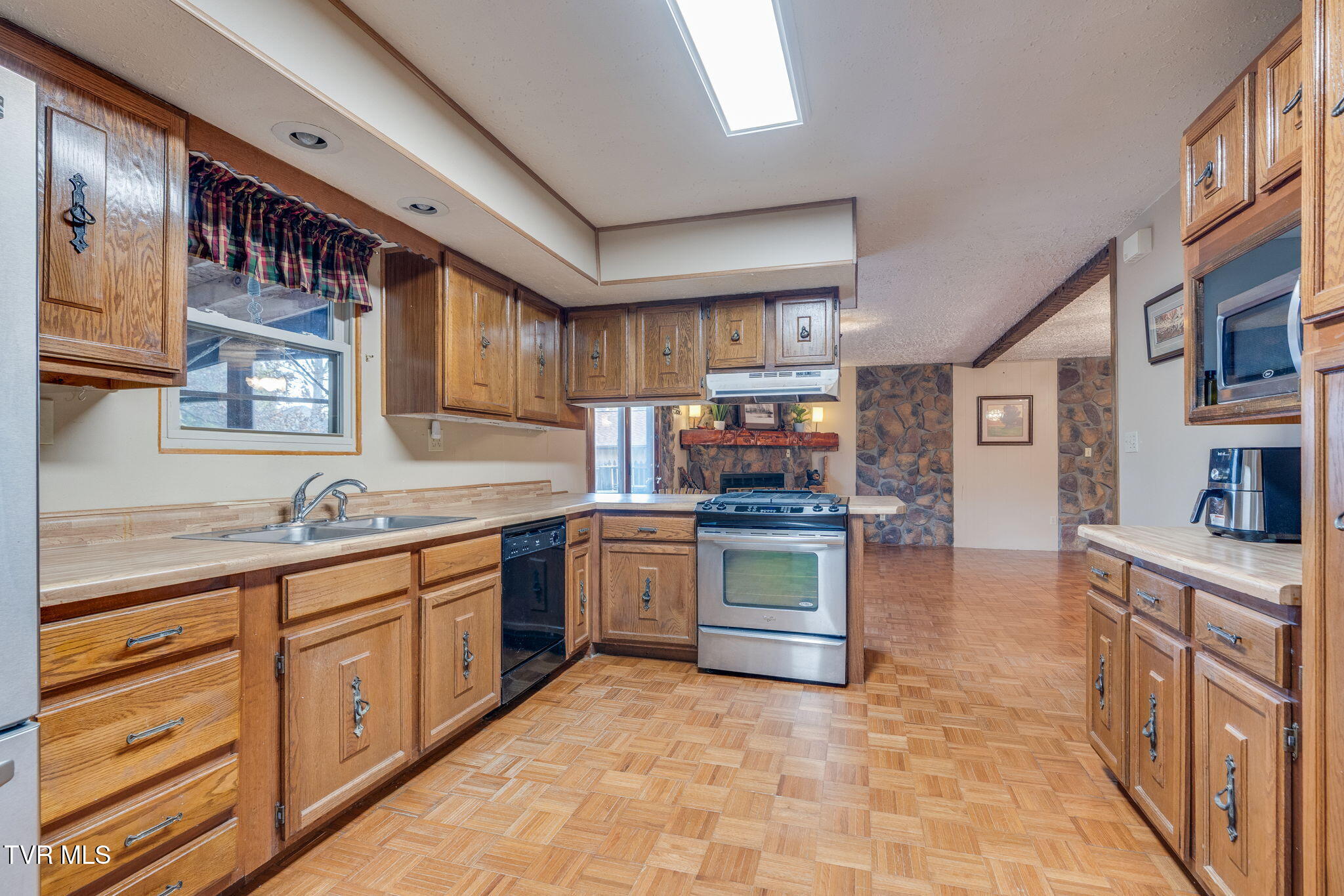 557 Lebanon Road Kingsport, TN 37663 - Photo 27 of 61 48-557 Lebanon Rd Kingsport