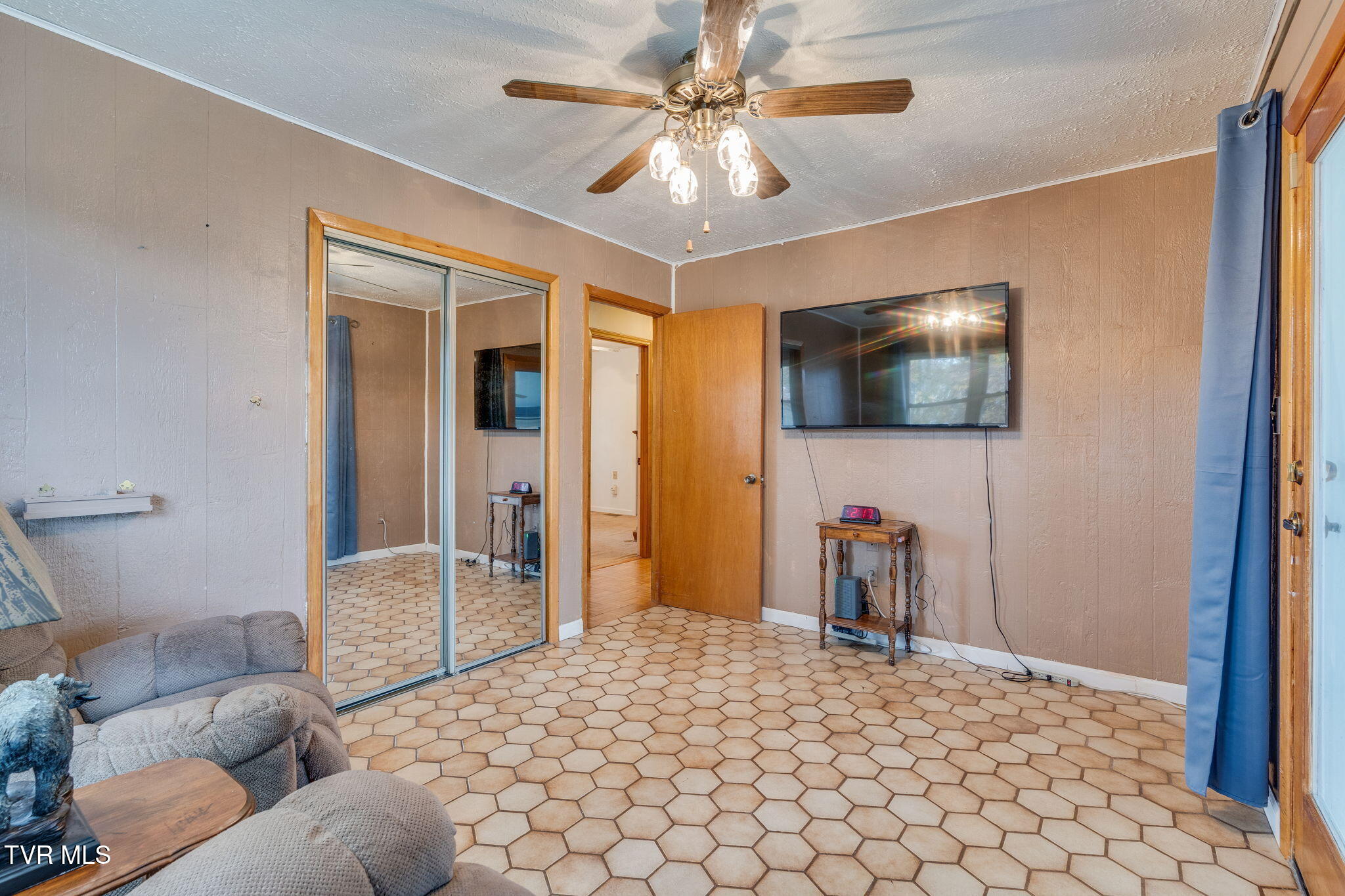 557 Lebanon Road Kingsport, TN 37663 - Photo 46 of 61 86-557 Lebanon Rd Kingsport