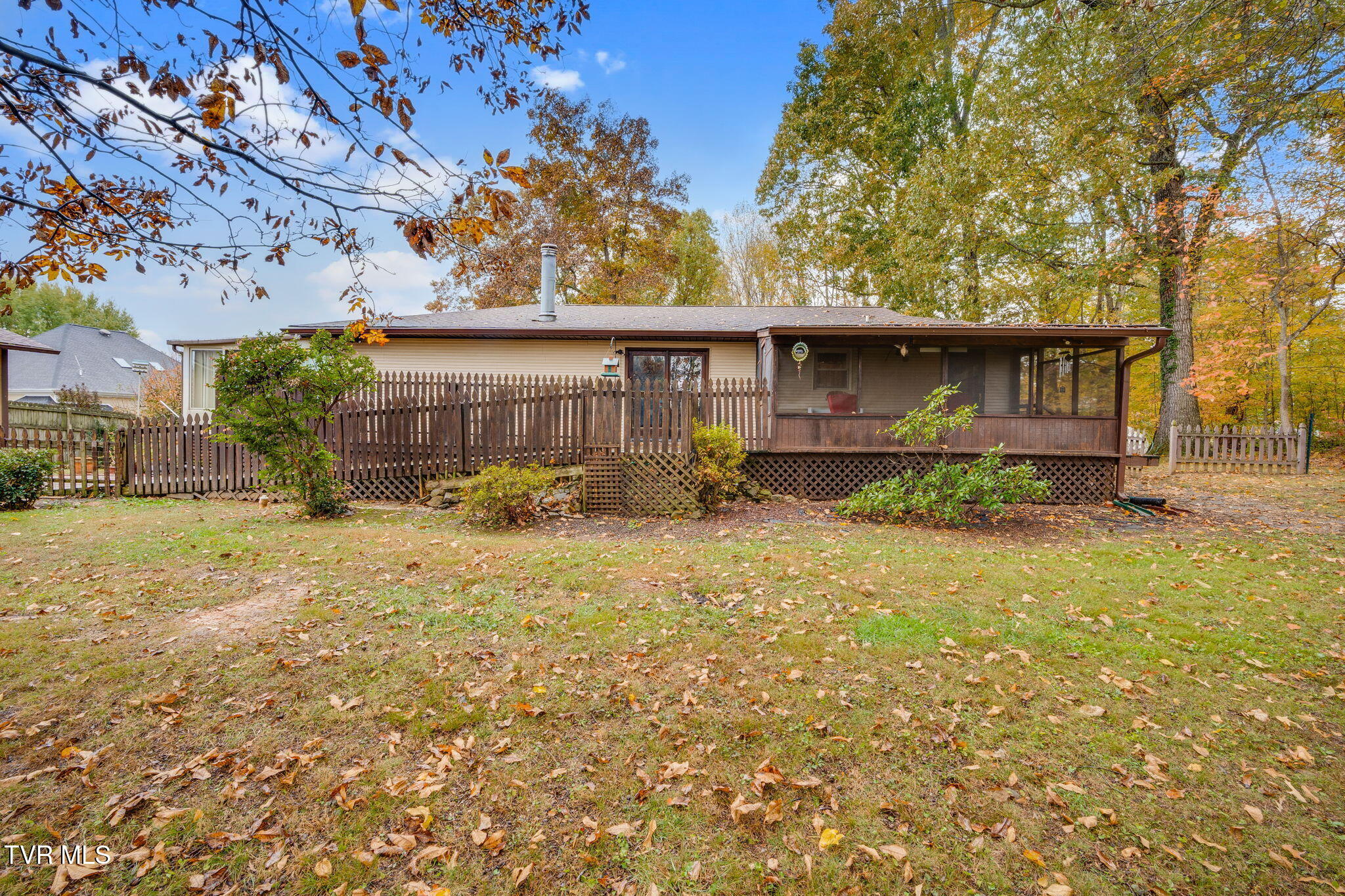 557 Lebanon Road Kingsport, TN 37663 - Photo 54 of 61 015